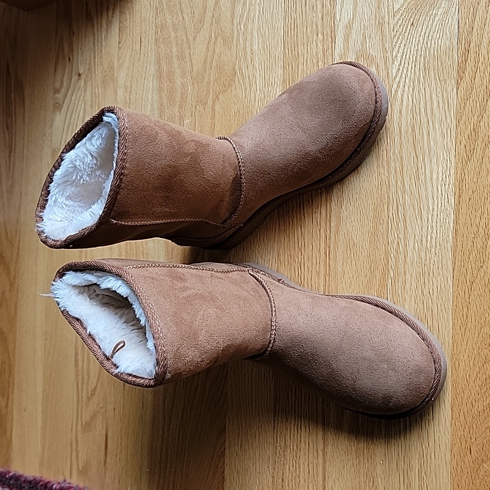 Makalu Fur Lined Ankle Slip On Boots